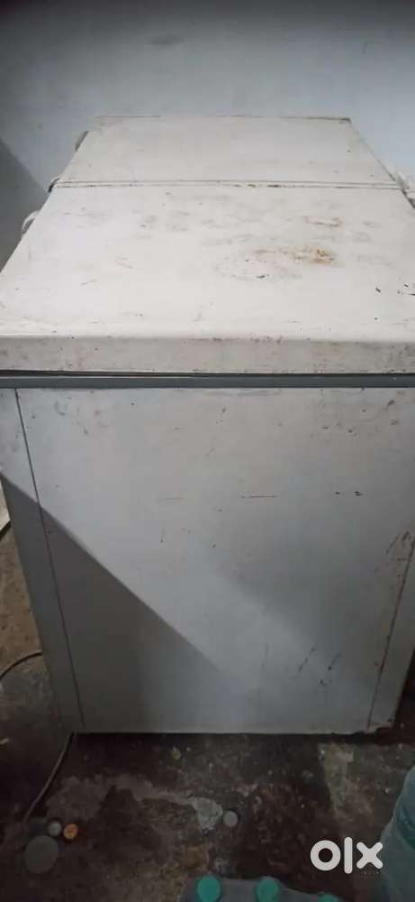 Freezers Two numbers Voltas