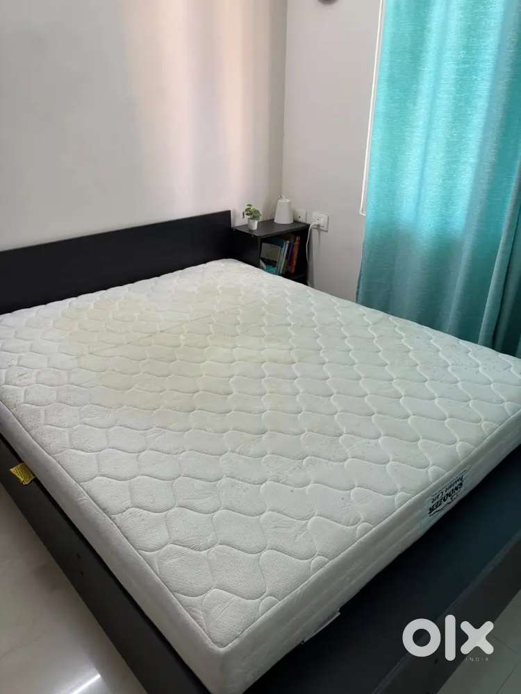 Queen size Mattress