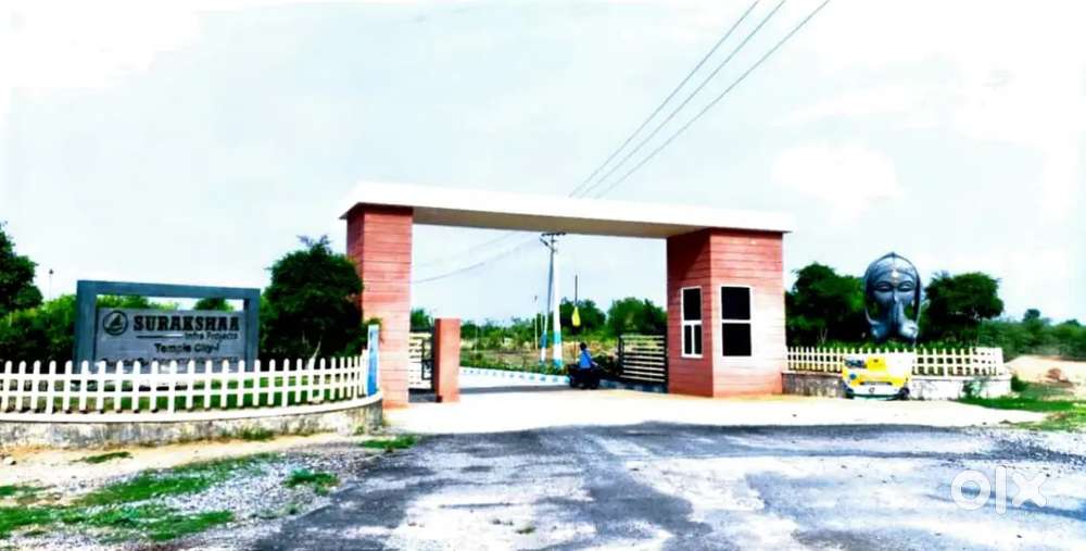 East facing 165 sqyrds