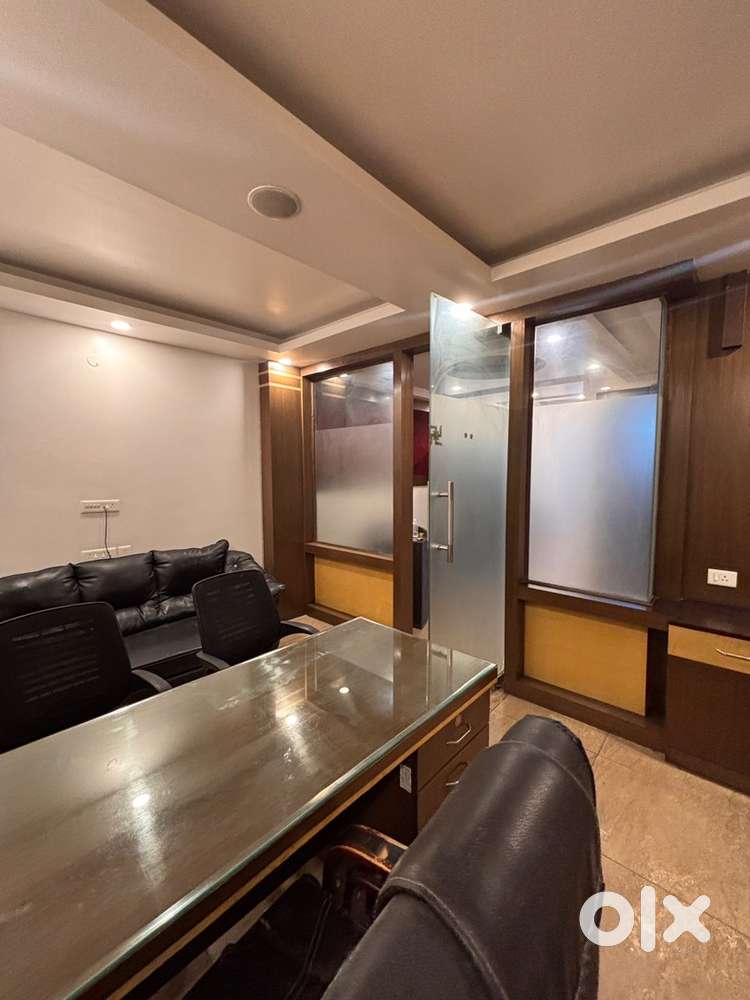 Fully furnished office space available for rent in Gomti nagar