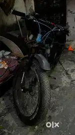 Cycle New fat tayer 20 days old 21 ghyer lock with sport bottle