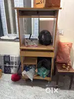 Computer table
