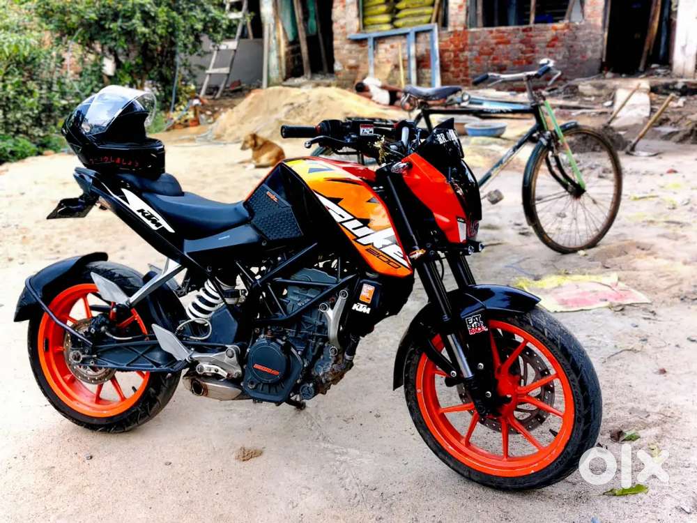 Duke 200 with drl , foglight , headlights  and 2024 full service  bike