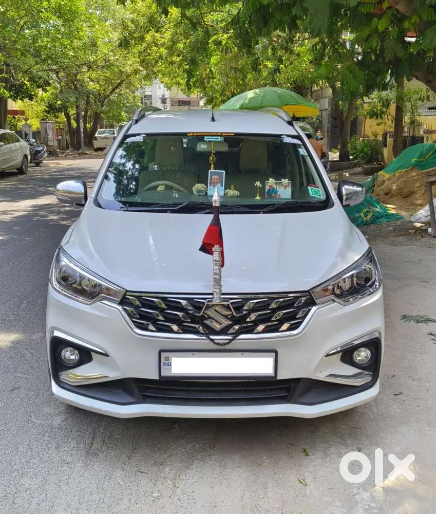 Maruti Suzuki Ertiga 2023 Petrol 4215 Km Driven Direct Owner