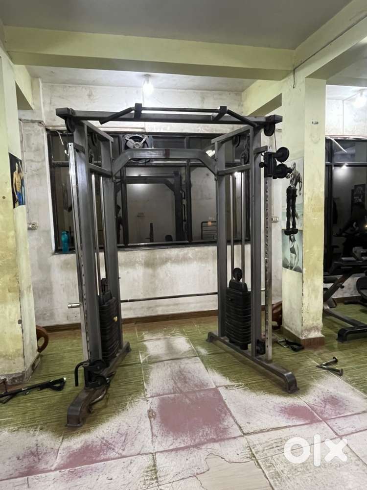 िजम समान बेचना है