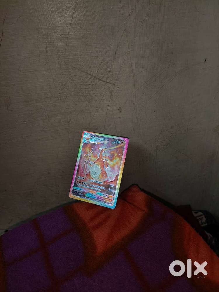 Rainbow pokemon card. Charizard vmax