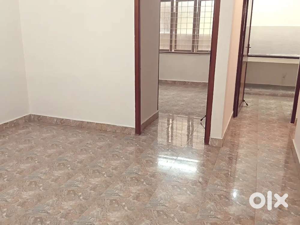 2 BHK HOUSE IN CHOOLAIMEDU, PRIME LOCATION