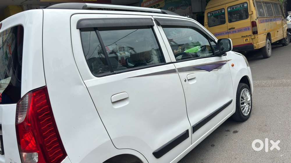 Maruti Suzuki Wagon R 2015 Petrol Well Maintained