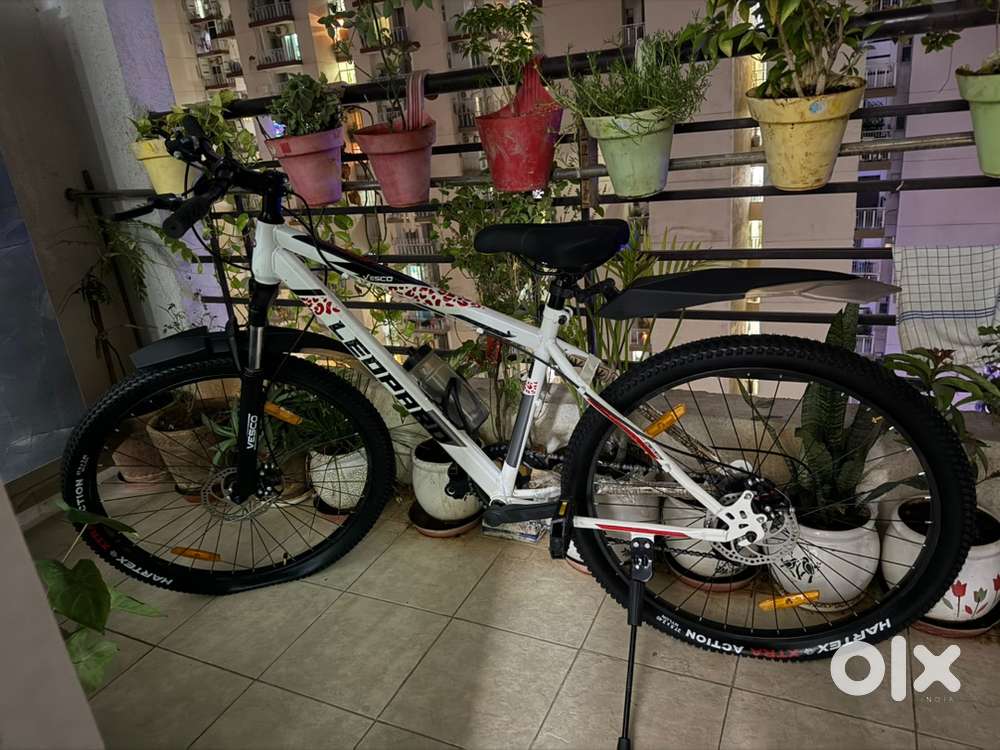 Vesco Leopard 7 gears cycle white