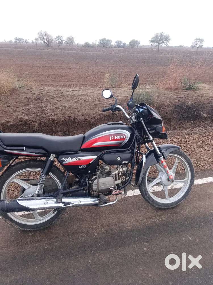 Red & black original parts.engin veri smooth.tyer is good condition