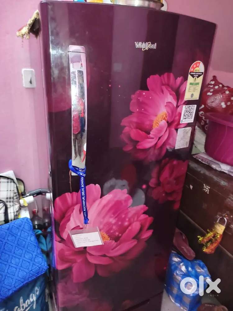 Whirlpool single door fridge