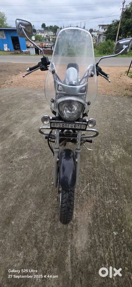 Like new Cruiser 220CC , Less used