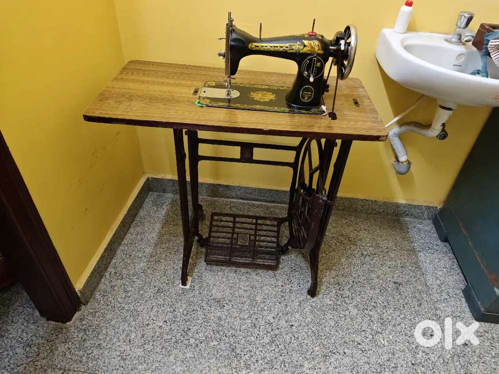 SALE OF SEWING MACHINE