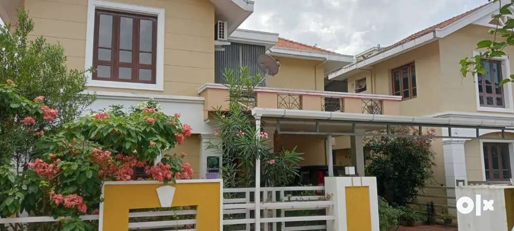 House In Gated Community Close To Viyur