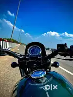 Yezdi Roadster