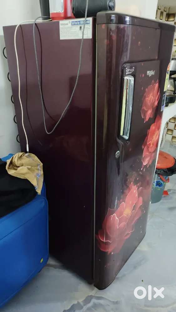 Whirlpool Single Door Full New like