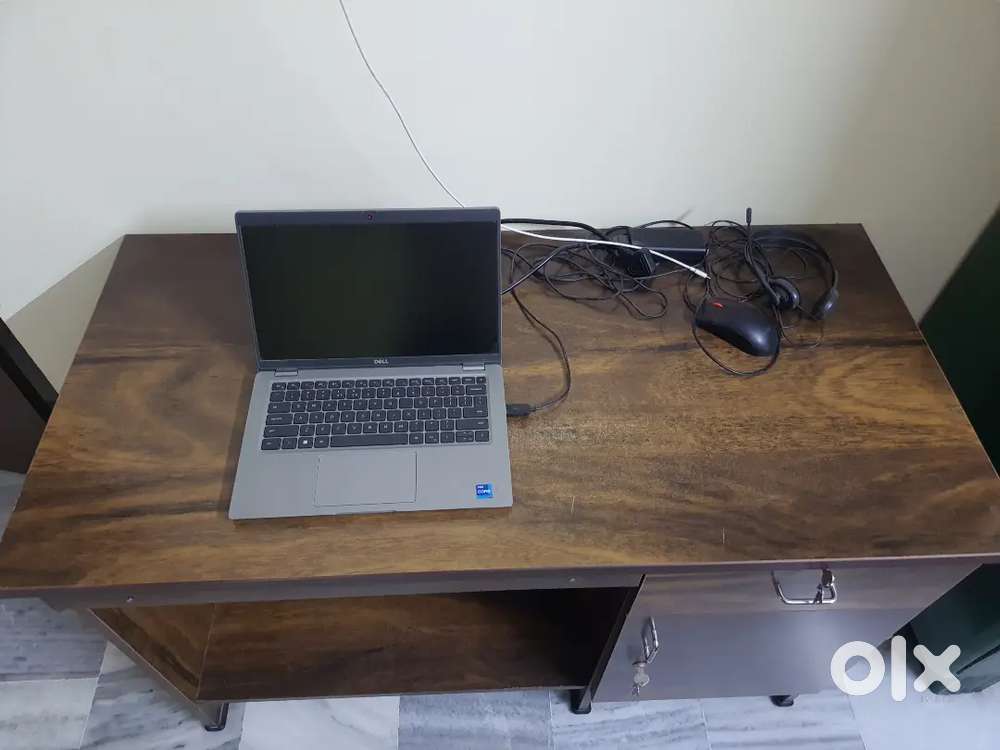 NEW BIG COMPUTER TABLE DESK