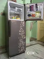 SAMSUNG REFRIGERATOR - INVERT AC