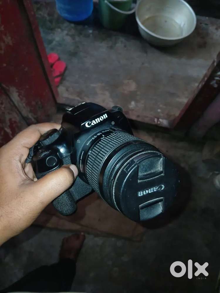 canon 1300D ( 50 Mm lens 1.8) ( 18-55 ) bettry chargers