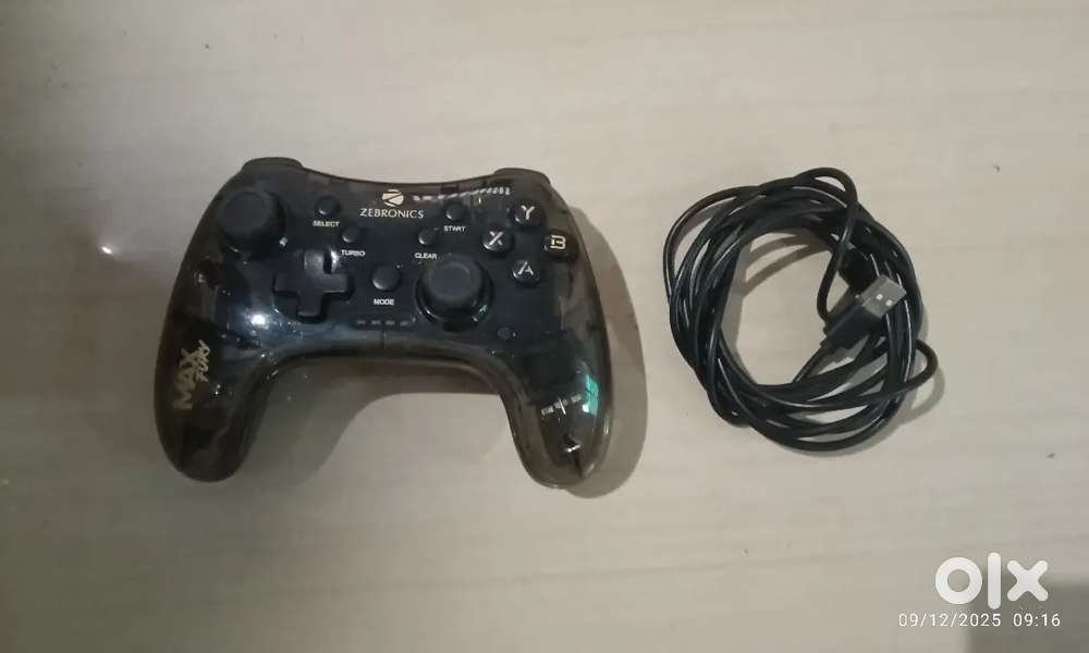 Gaming controller