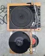 Antik item; Record player (L P player)