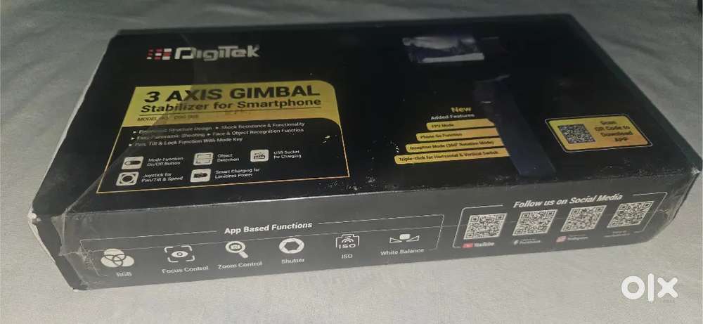 Digitek 3 Axis Gimbal stabilizer for smartphone