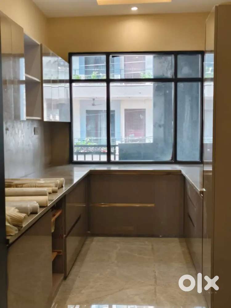 4 bhk brand new flat available for rent in greenfield colony