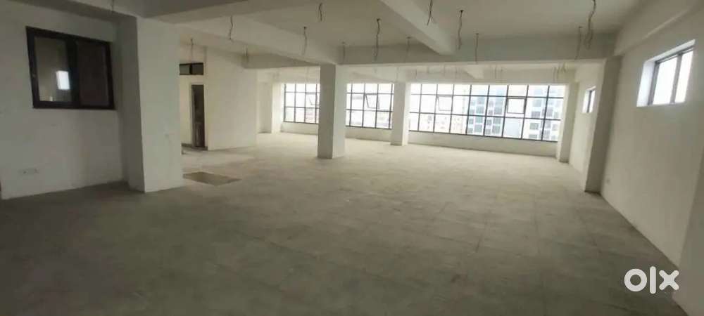 4200SQFT 1STFLOOR OFFICE SPACE RENT 2,00,000 AT THIRUMULLAIVOYAL.
