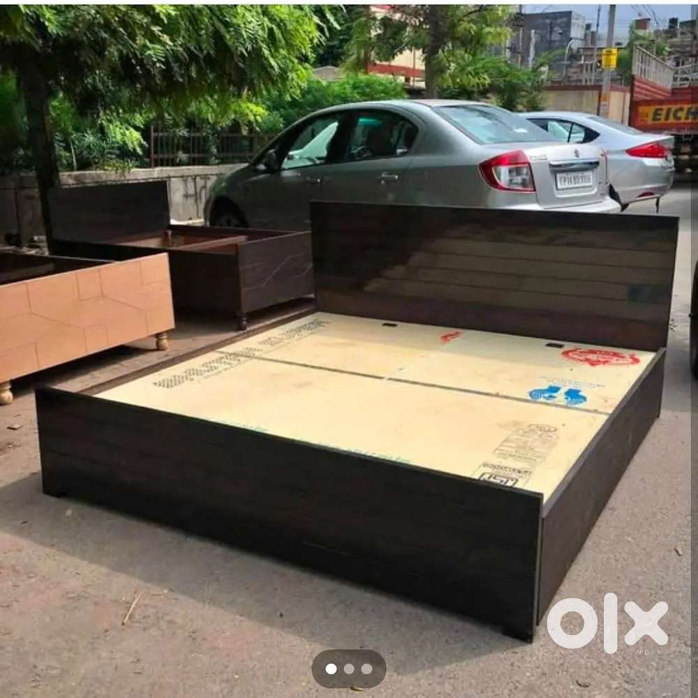 Free mattress with primium quality double bed