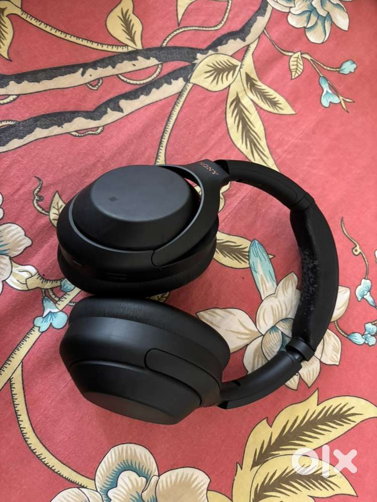 Sony WH 1000XM4 Headphone