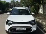 Kia Carens, 2022, Petrol