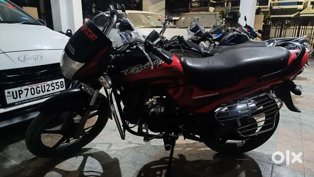 Well-maintained motorcycle with registration till 2029.
