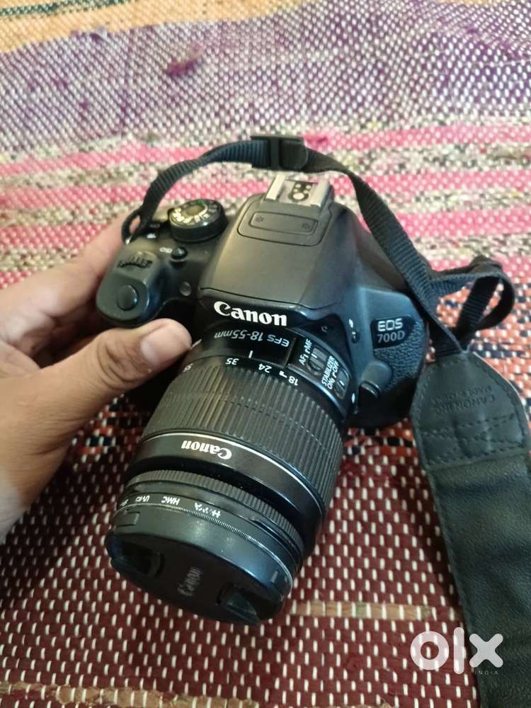 Canon camera 700d