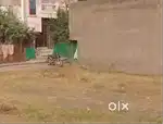 300sq ft Plot Alredy ghar bandhlel ah ani 300sq ft  baki ahe