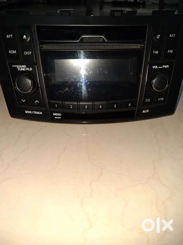 Maruti Swift Original Music System