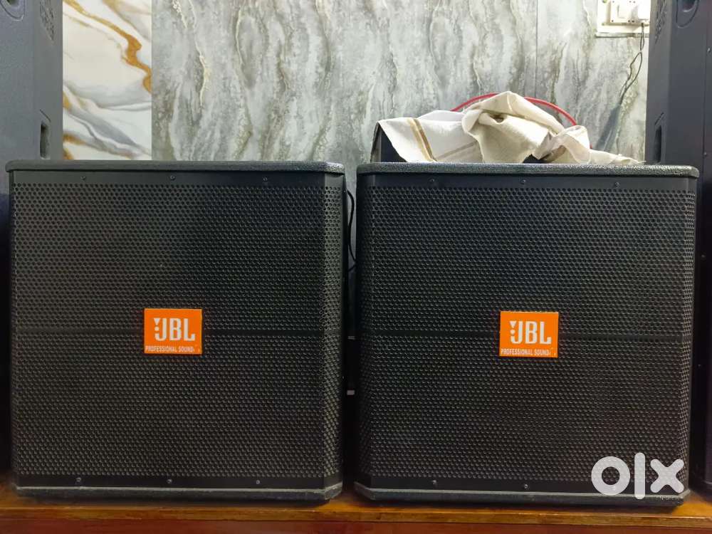 Dj Bass speaker