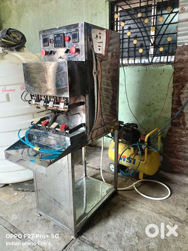 Pepsi cutting machine
