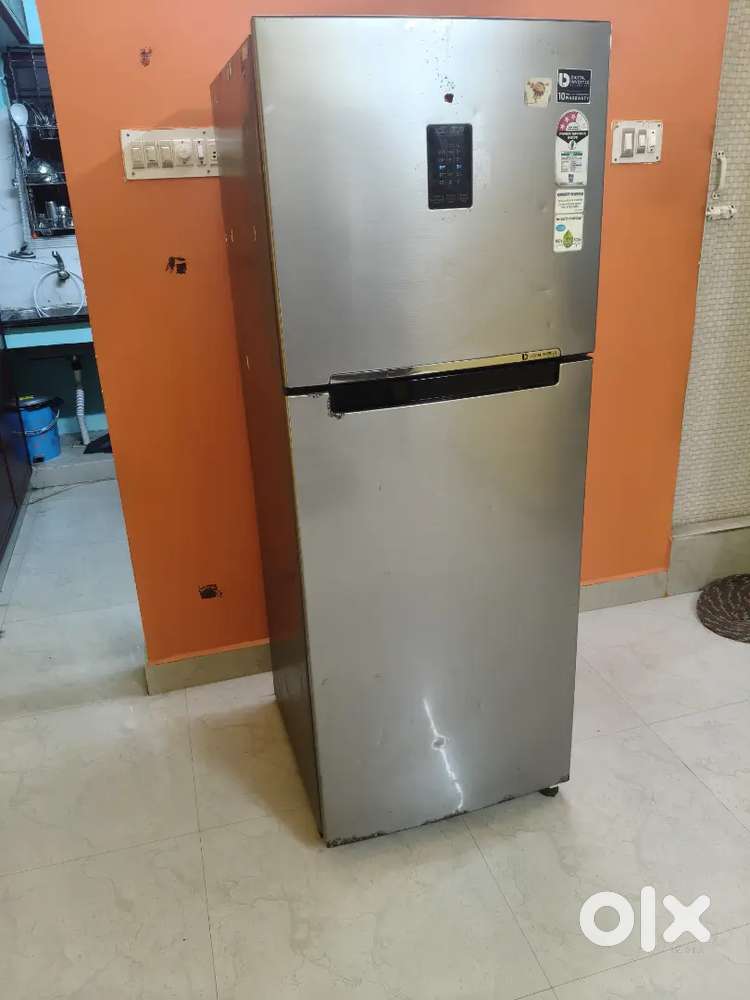 Sumsang double door refrigerator  300 liters  good condition