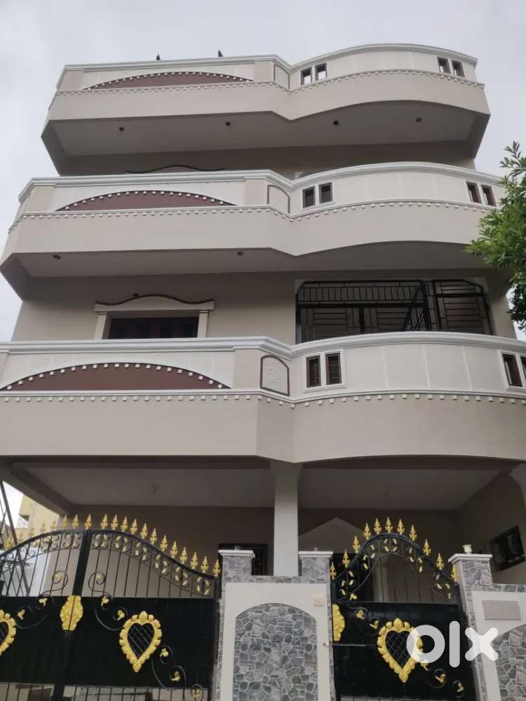 1st floor nice and quiet place.