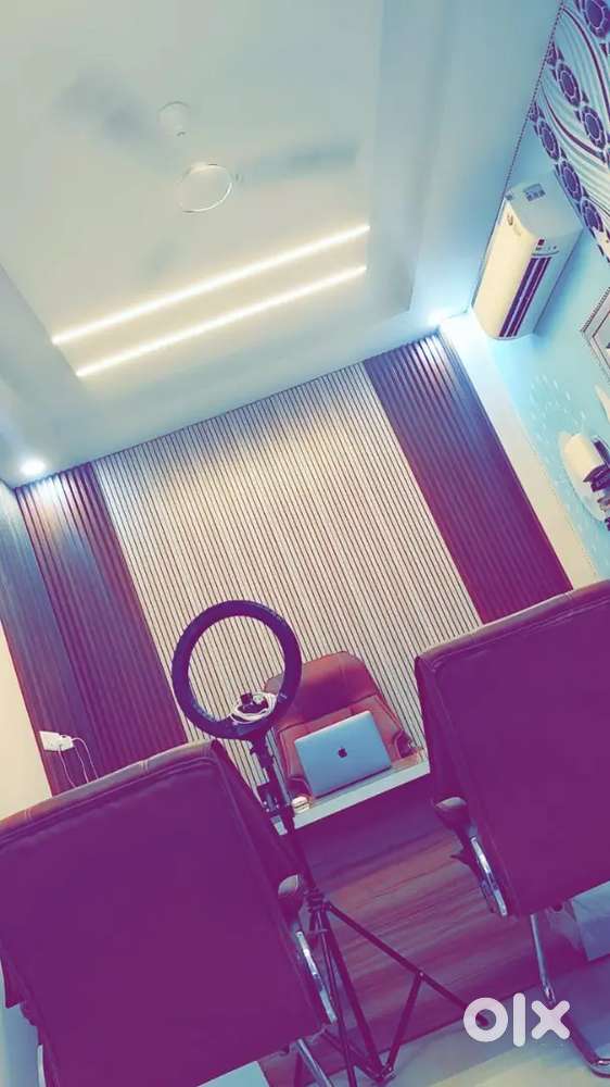 Urgent need 5 person