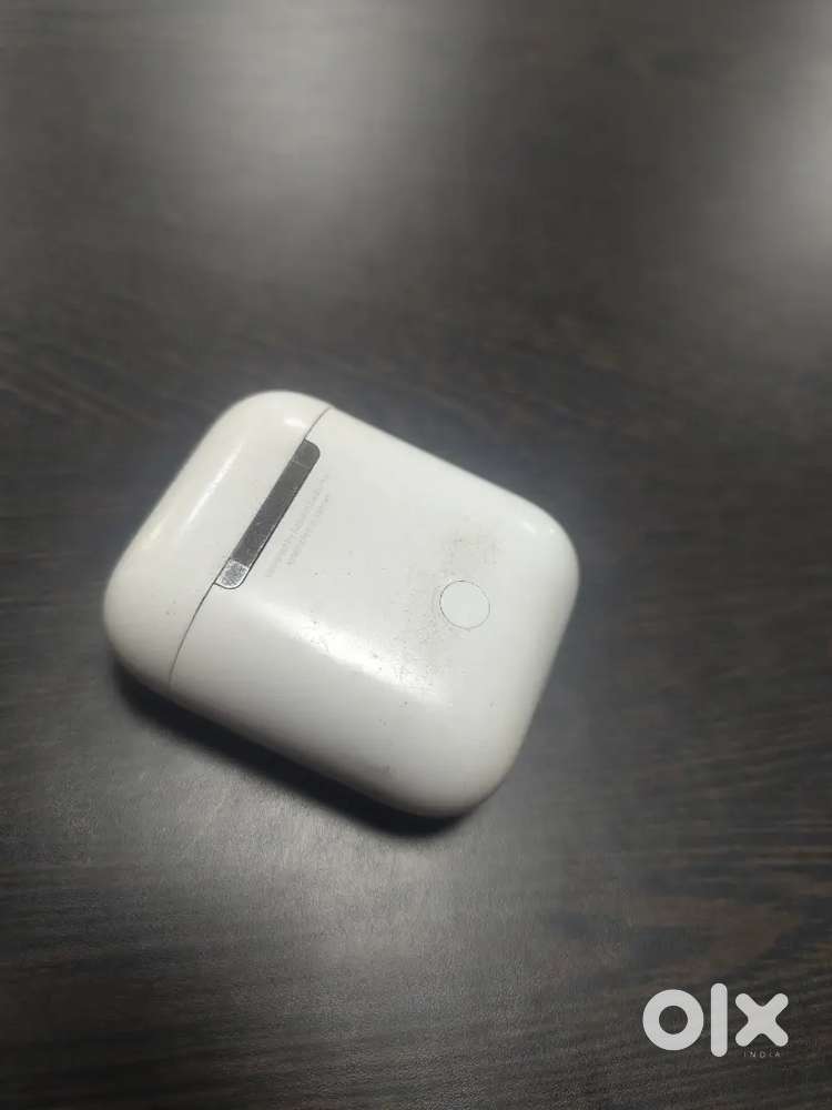 Apple airpods gen 1 , with original charging cable