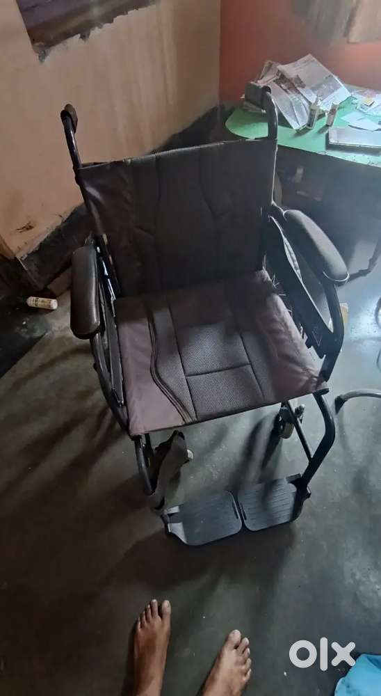Weel chair new condition