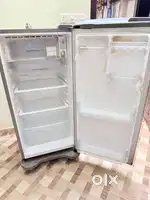 REFRIGIRATOR