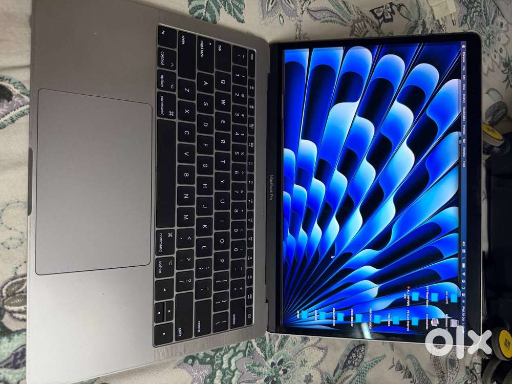 Macbook Pro 2017 13 inch A1708 in Flawless condition.