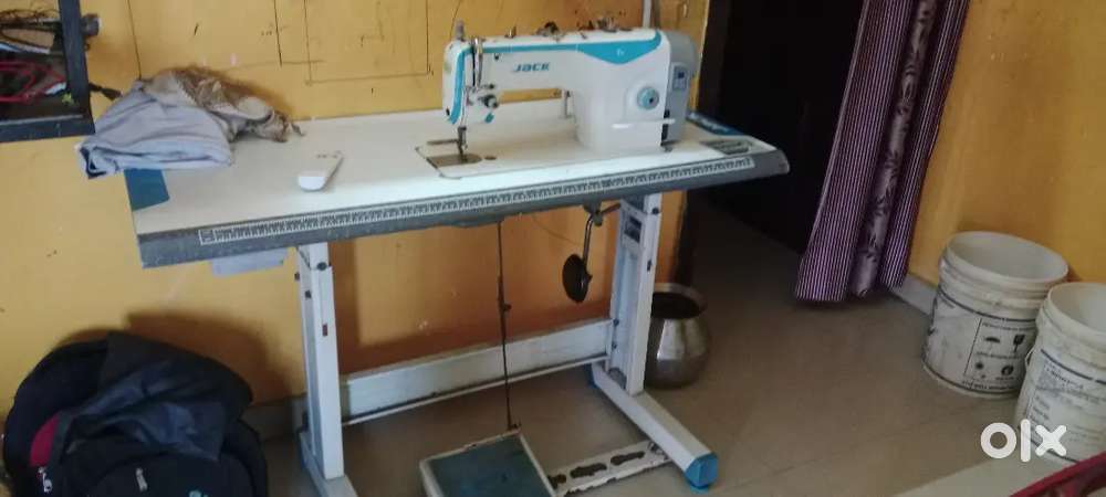Electric sewing machine