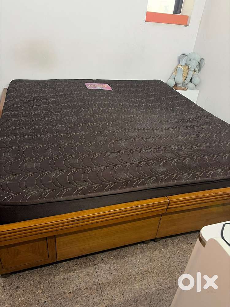 6 * 6.5 split bed set with bed box