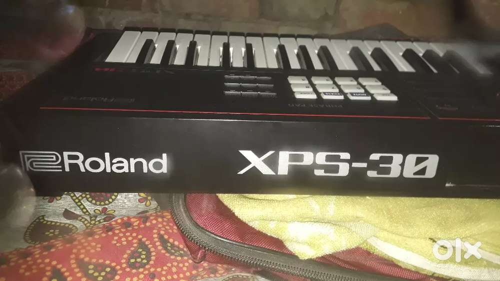 ROLAND XPS30  GOOD CONDITION