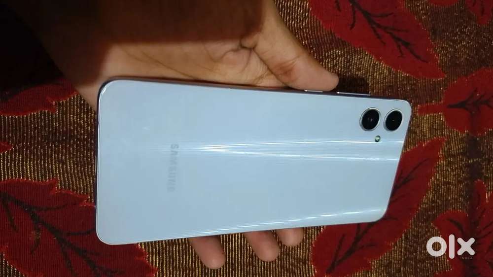 Samsung a05 4/64