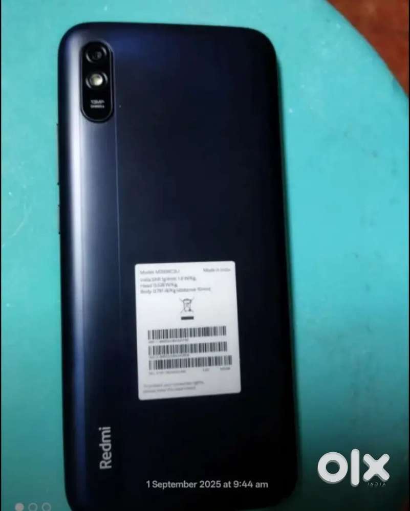 Phone redmi 9 is a good condition