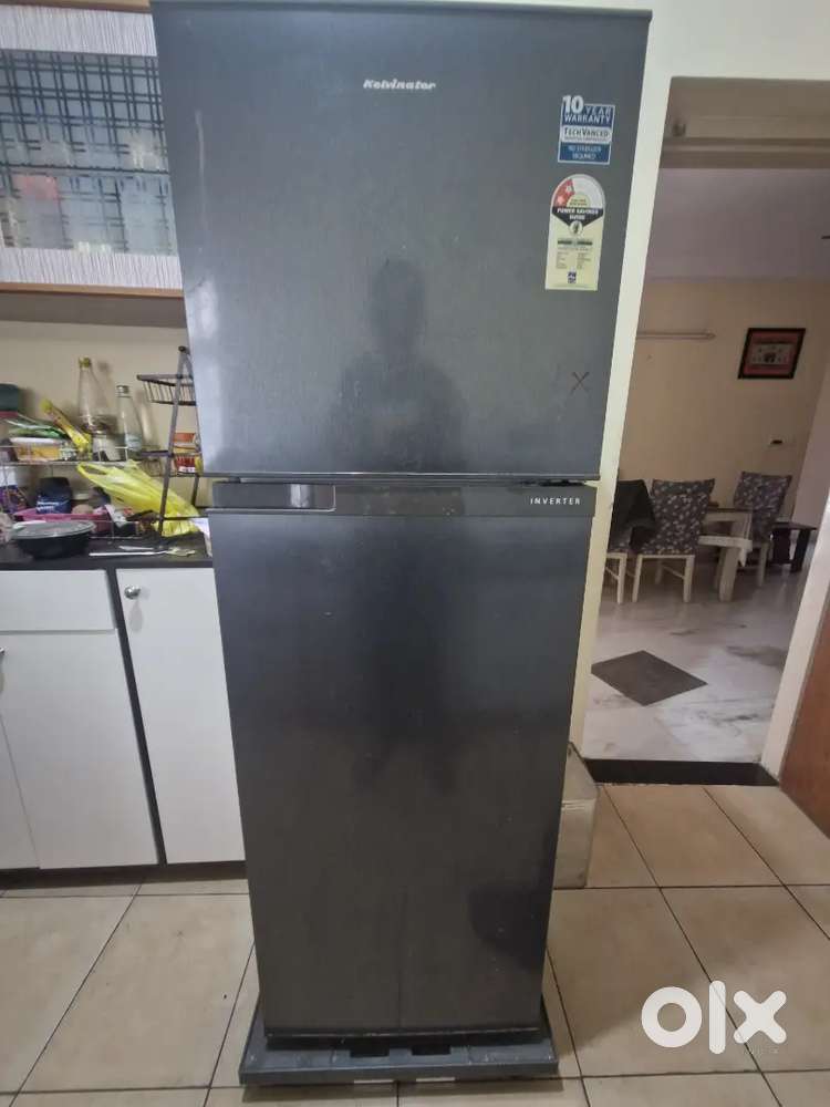 Kelivinator 250 lts  with stand